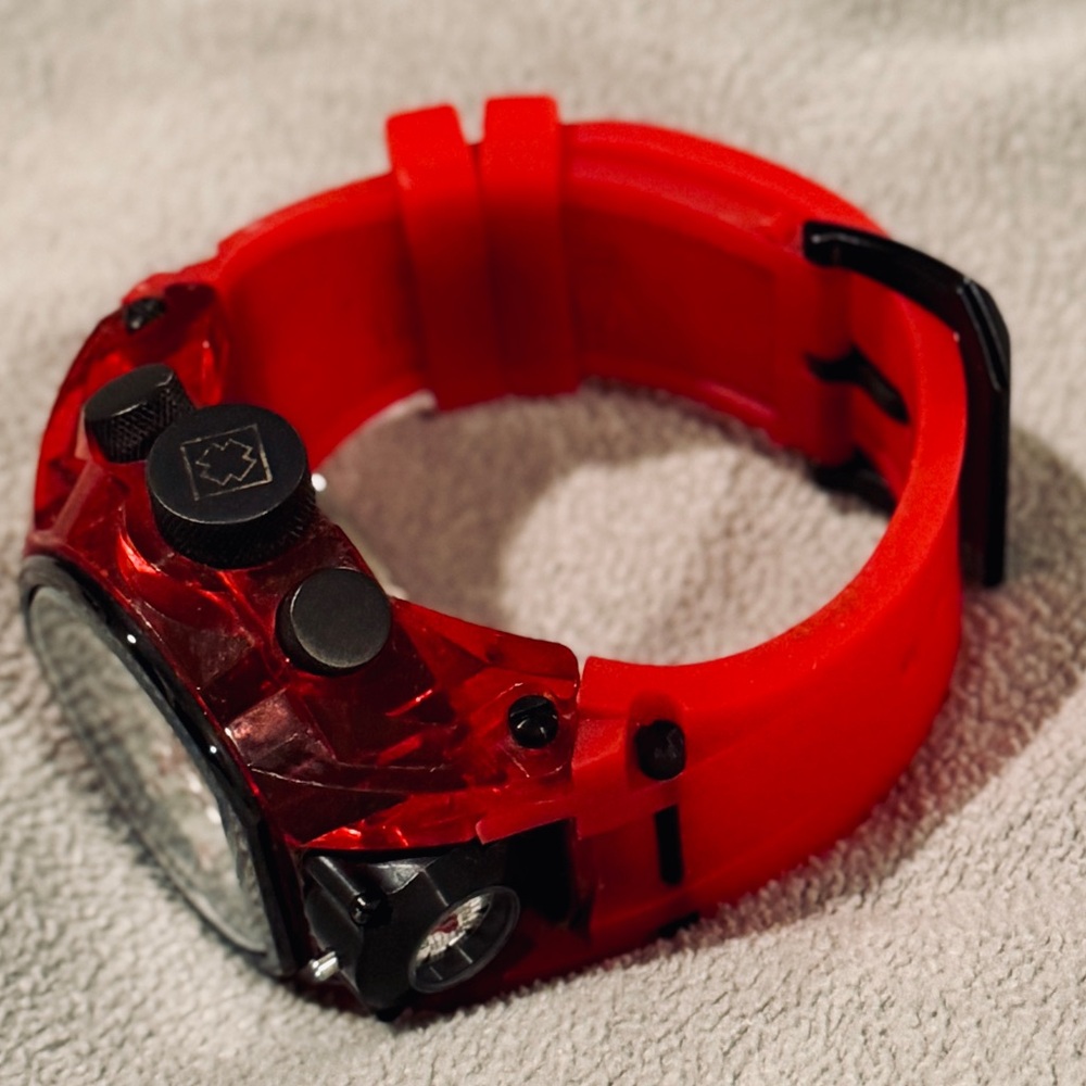 Invicta Bolt Zeus Red Chronograph Watch Silicone Strap - Picture 6 of 8